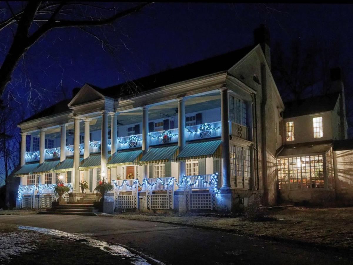 Montrose Inn Belleville Eksteriør bilde